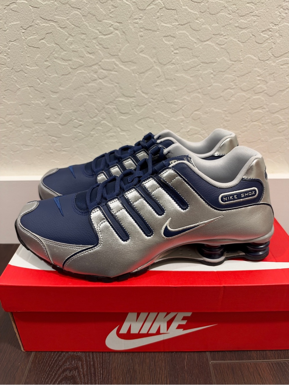 Nike Shox NZ Brand New Mens Size 12